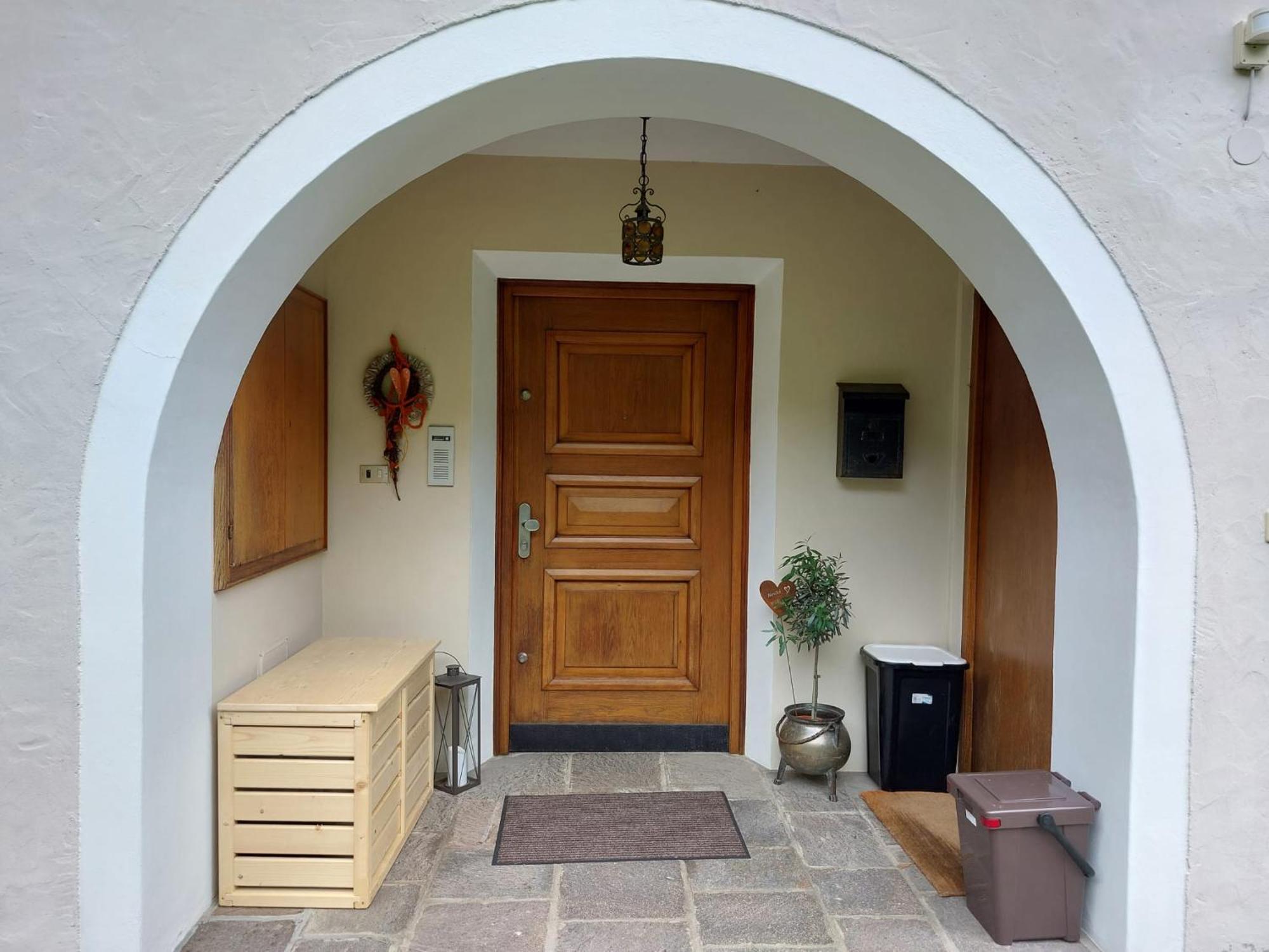 Villa Pinie Apt 1 Terlano Exterior foto